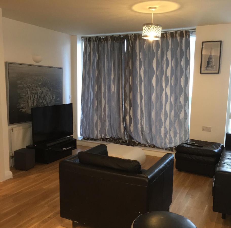 1 Bed Apt Near Canary Wharf London City Centre Buitenkant foto